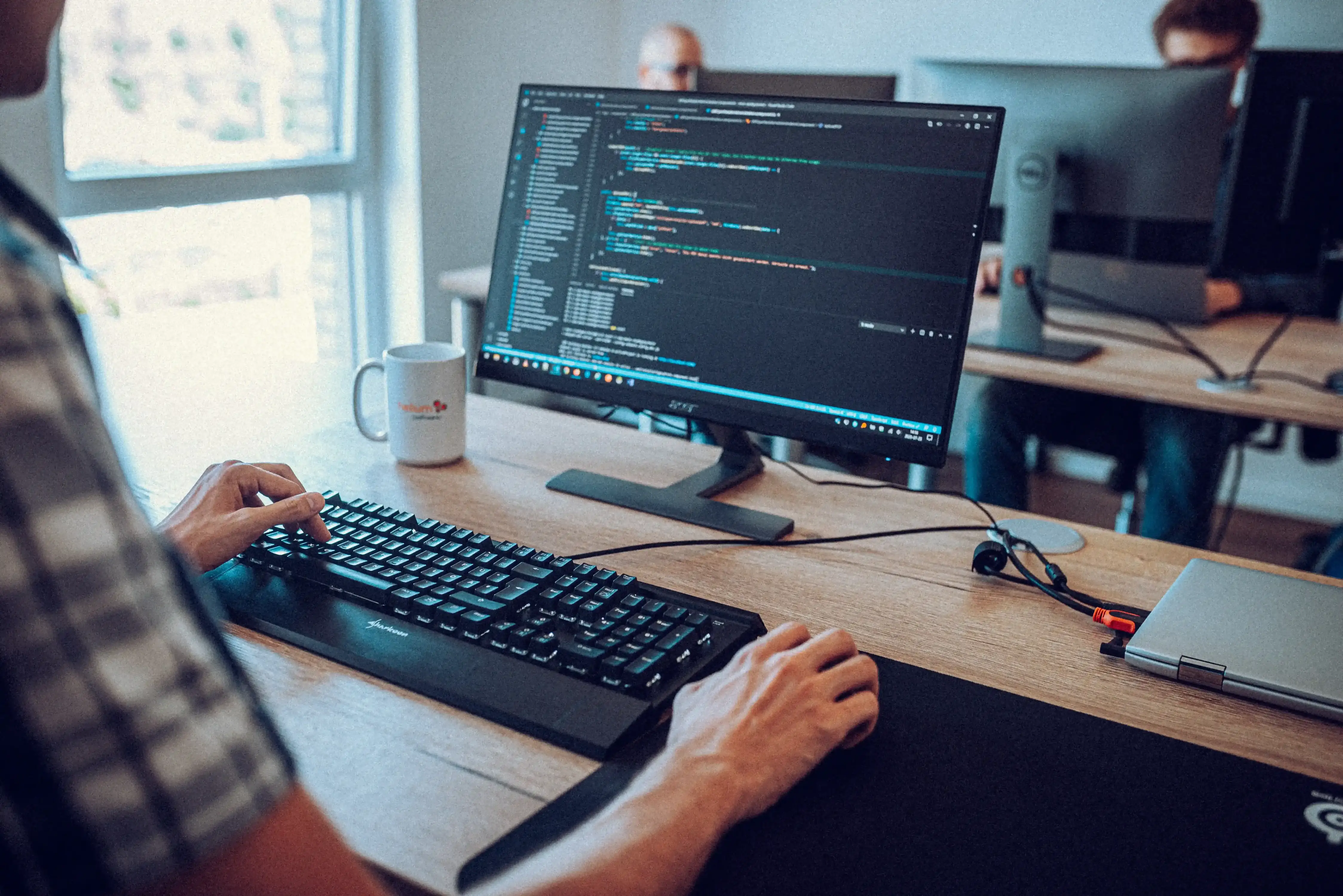 Helium Software Header